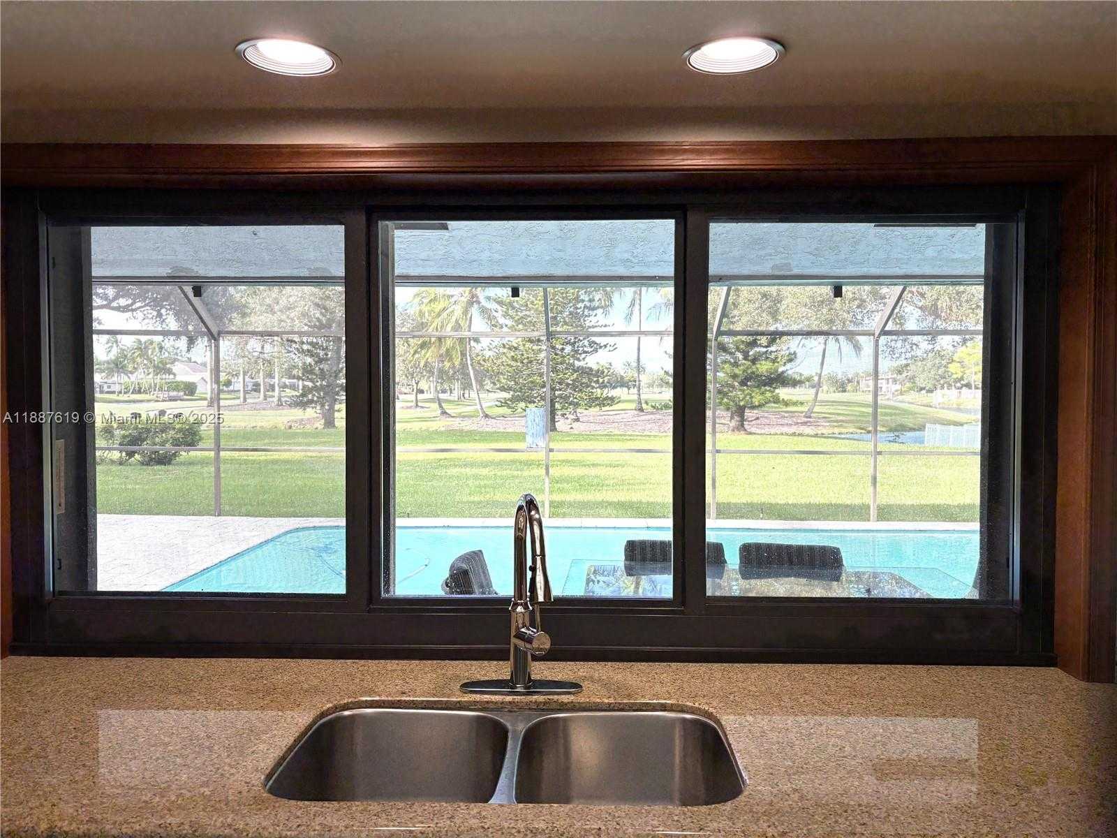 Small Image of 100 NORTH WEST 129TH AVE, Plantation Number 13