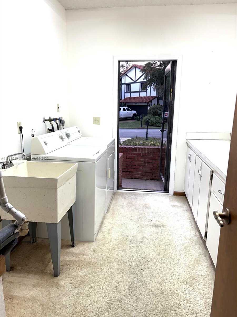 Small Image of 100 NORTH WEST 129TH AVE, Plantation Number 25