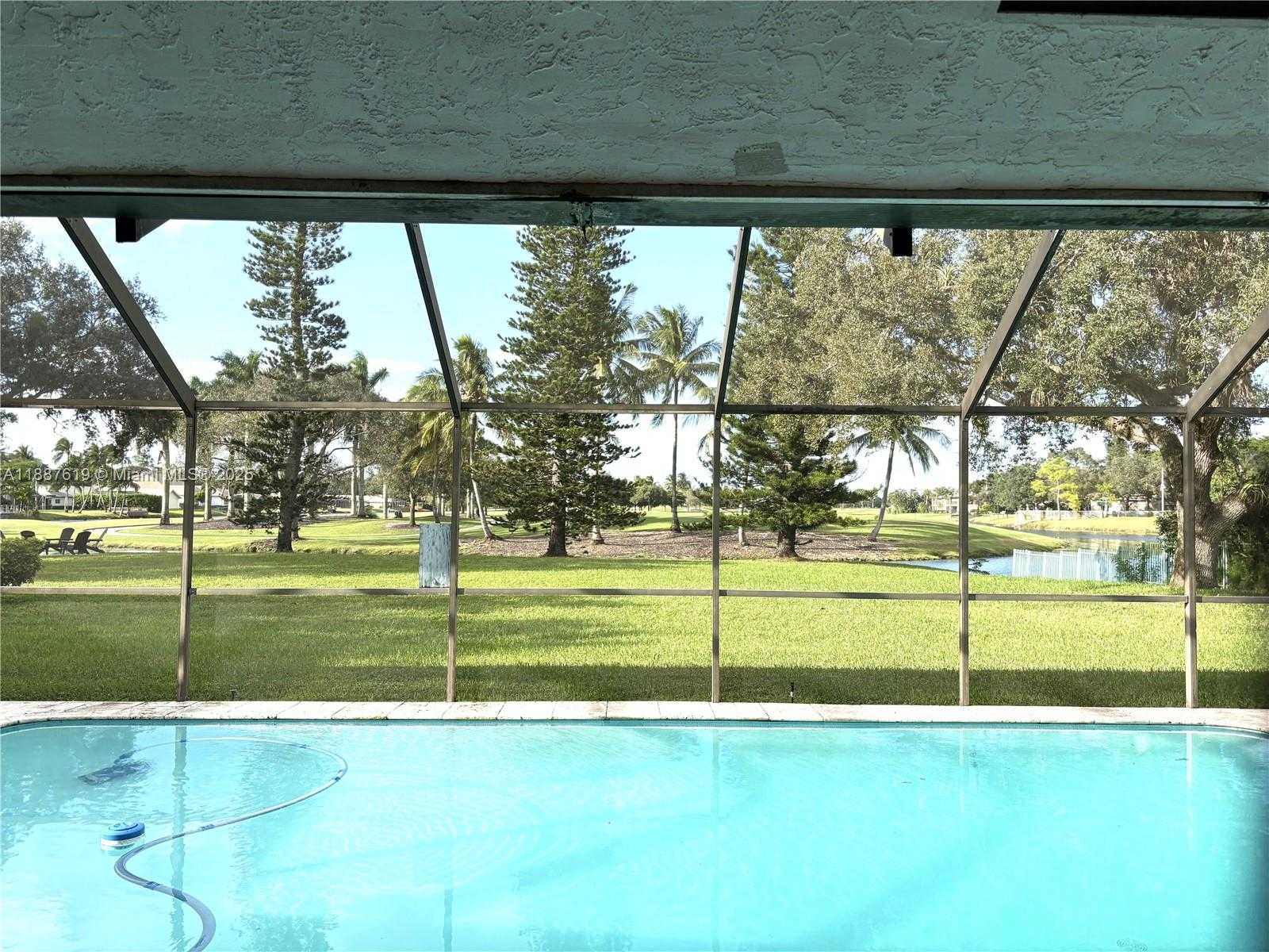 Small Image of 100 NORTH WEST 129TH AVE, Plantation Number 33