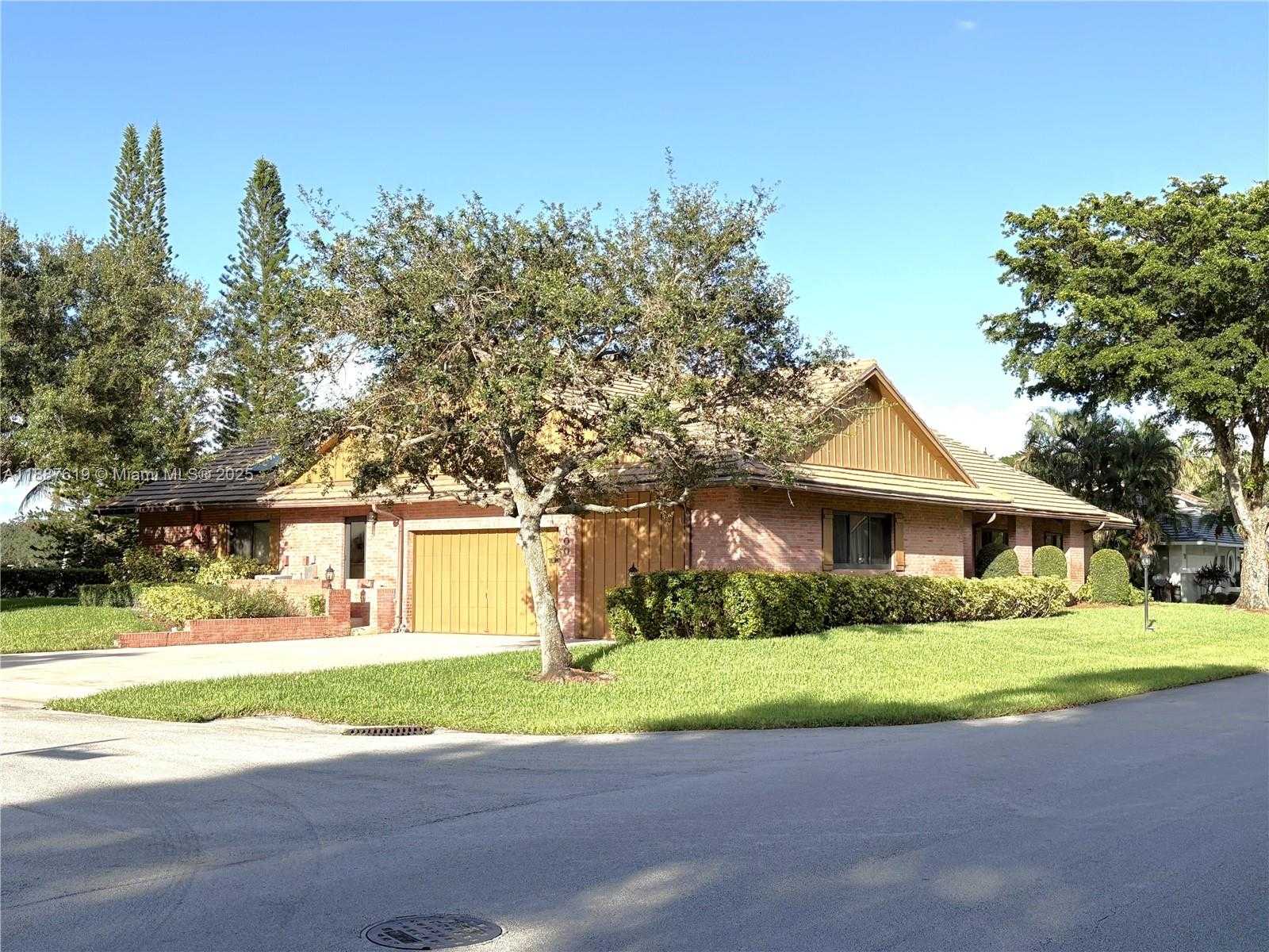 Small Image of 100 NORTH WEST 129TH AVE, Plantation Number 40