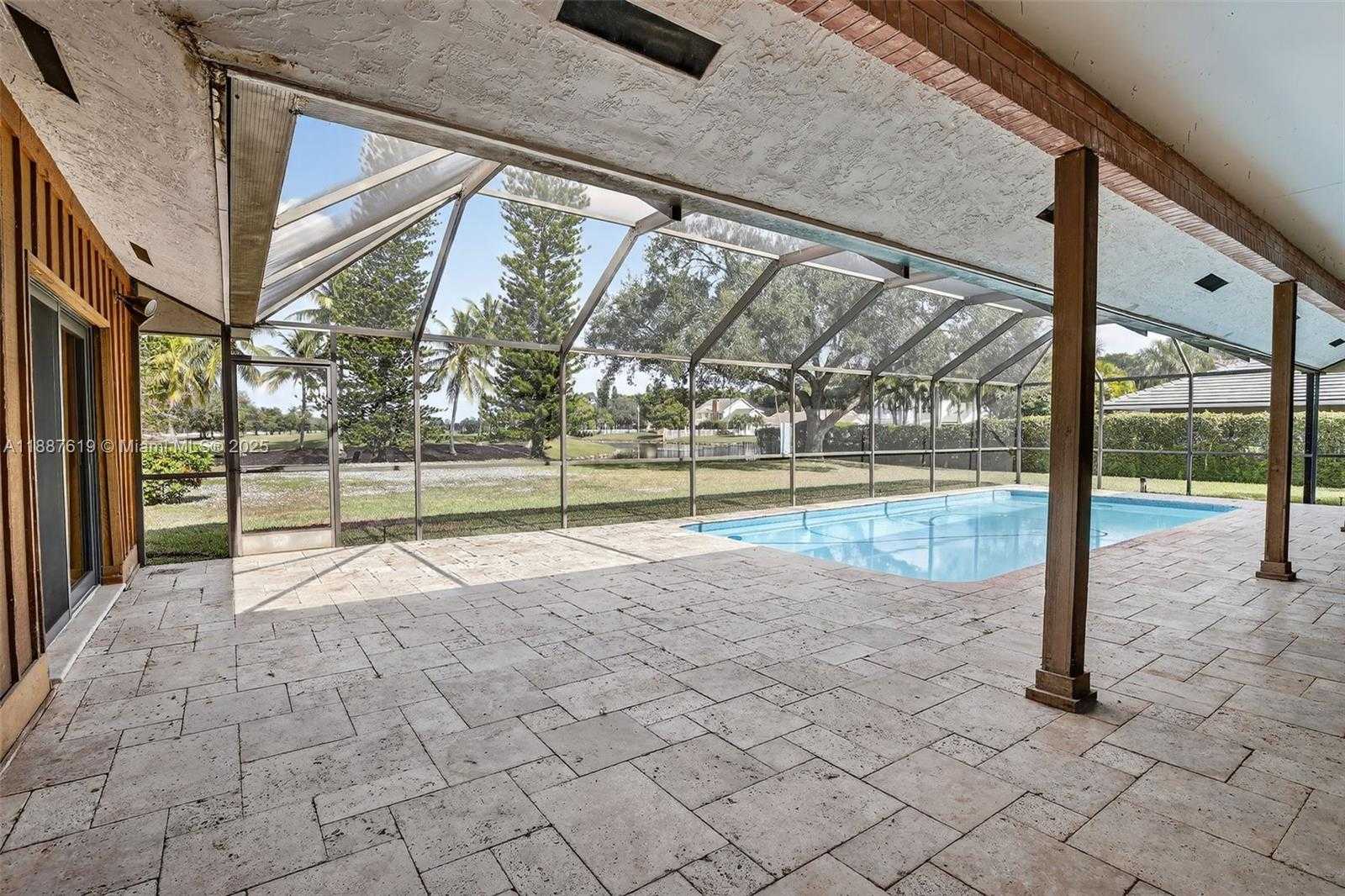 Small Image of 100 NORTH WEST 129TH AVE, Plantation Number 46