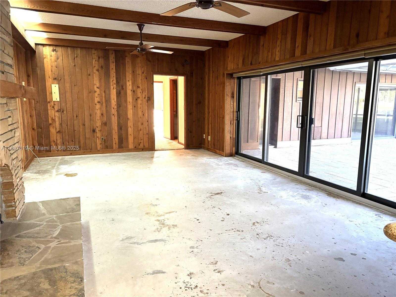 Small Image of 100 NORTH WEST 129TH AVE, Plantation Number 9