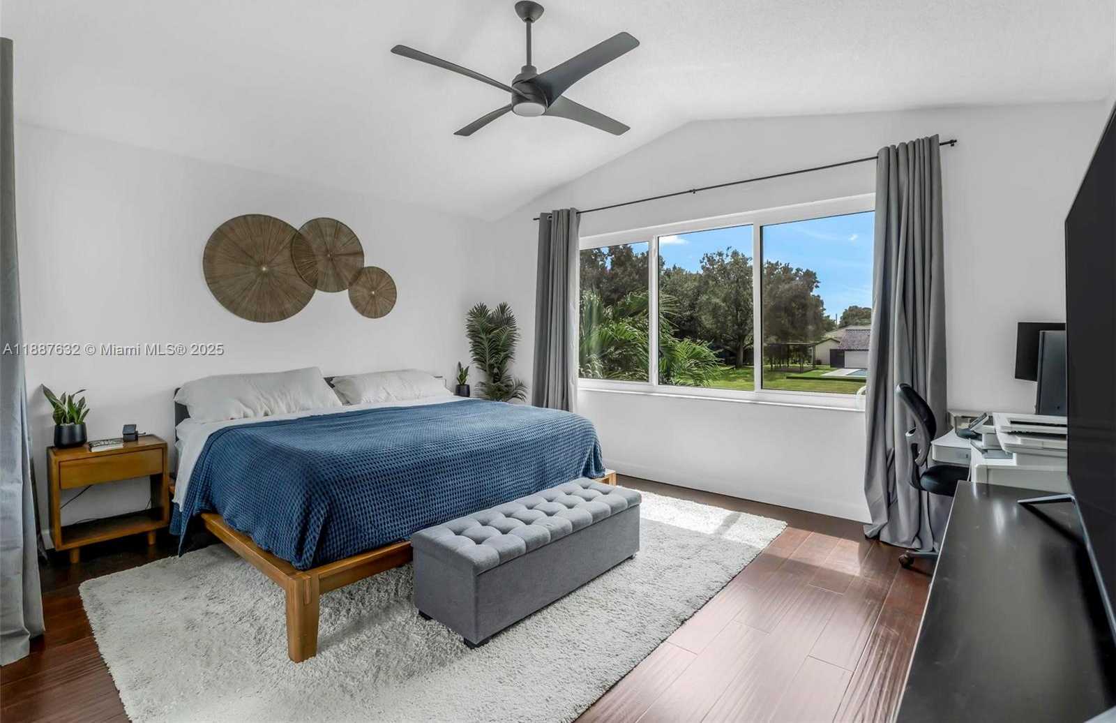 Small Image of 14836 SOUTH WEST 51ST ST, Davie Number 16