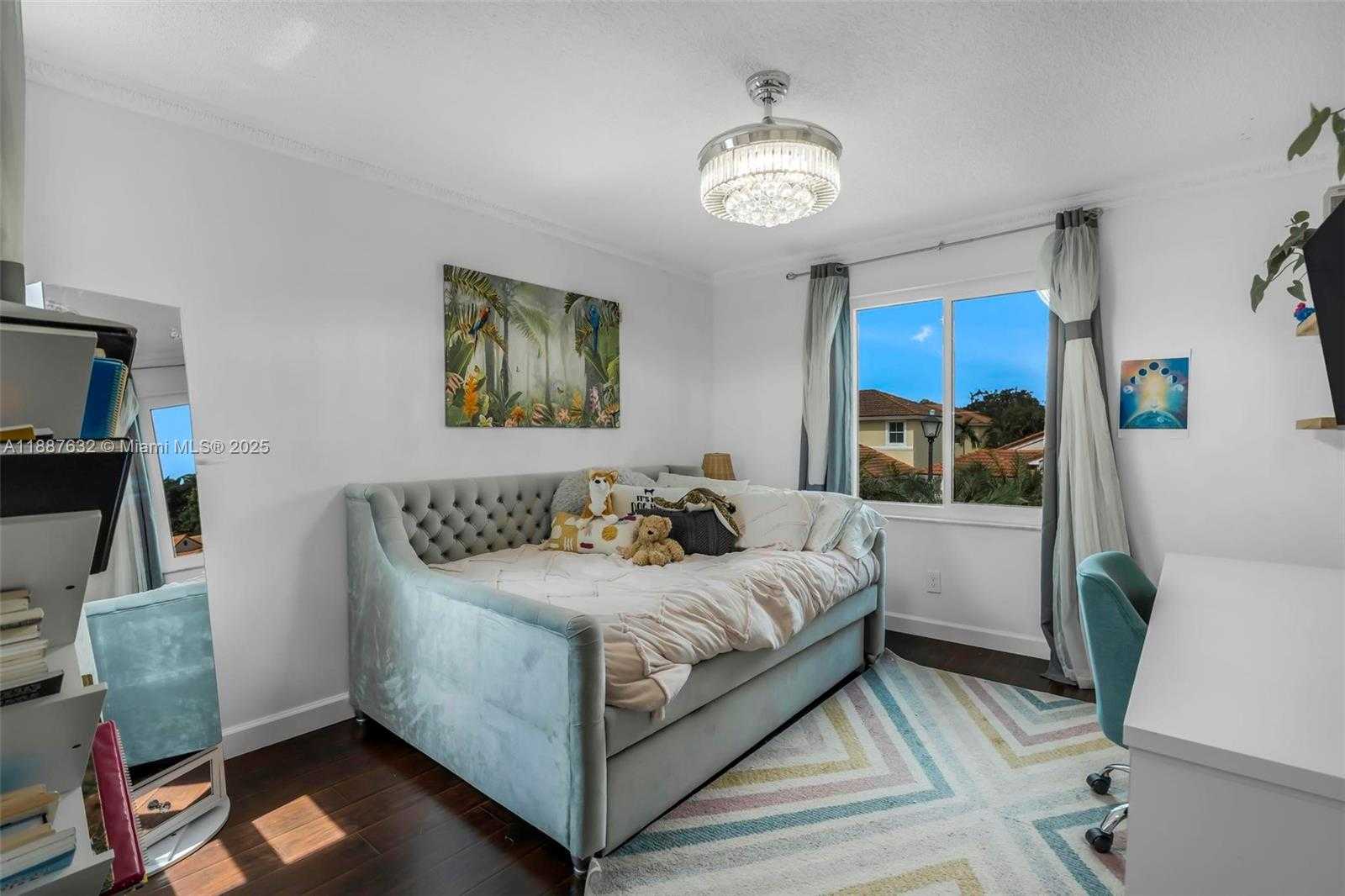 Small Image of 14836 SOUTH WEST 51ST ST, Davie Number 19