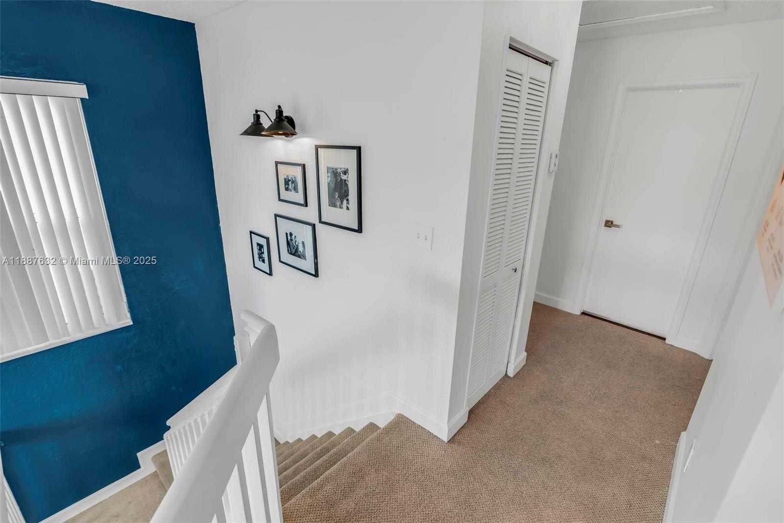 Small Image of 14836 SOUTH WEST 51ST ST, Davie Number 23