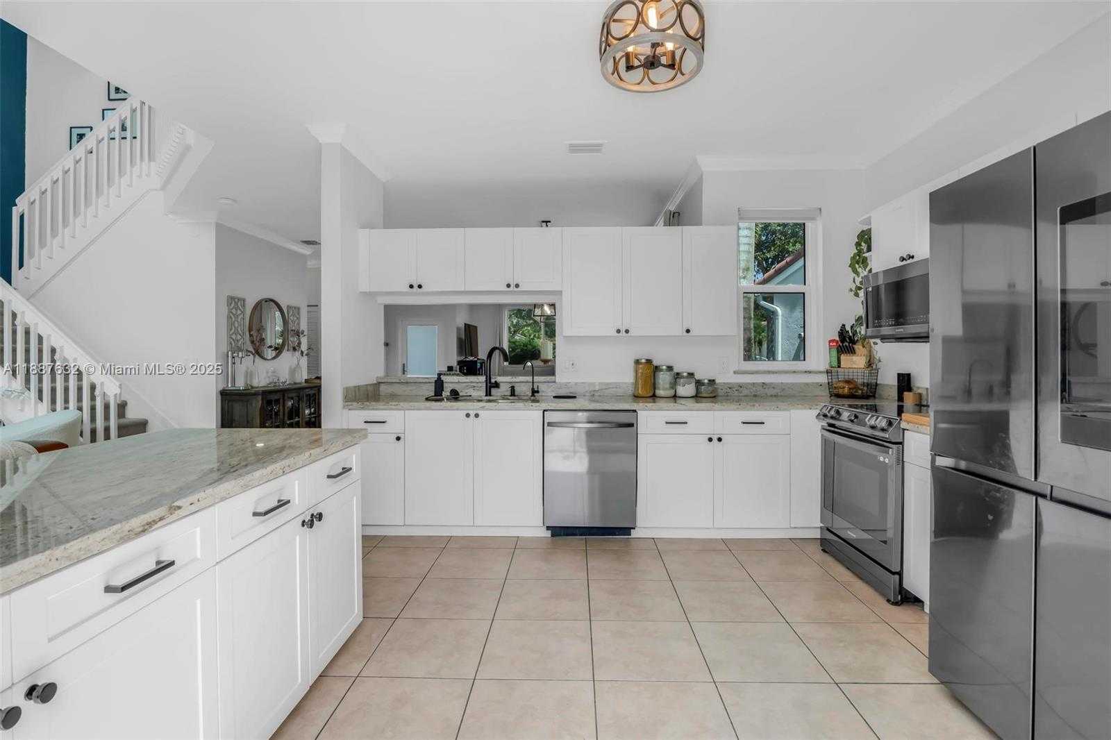 Small Image of 14836 SOUTH WEST 51ST ST, Davie Number 6
