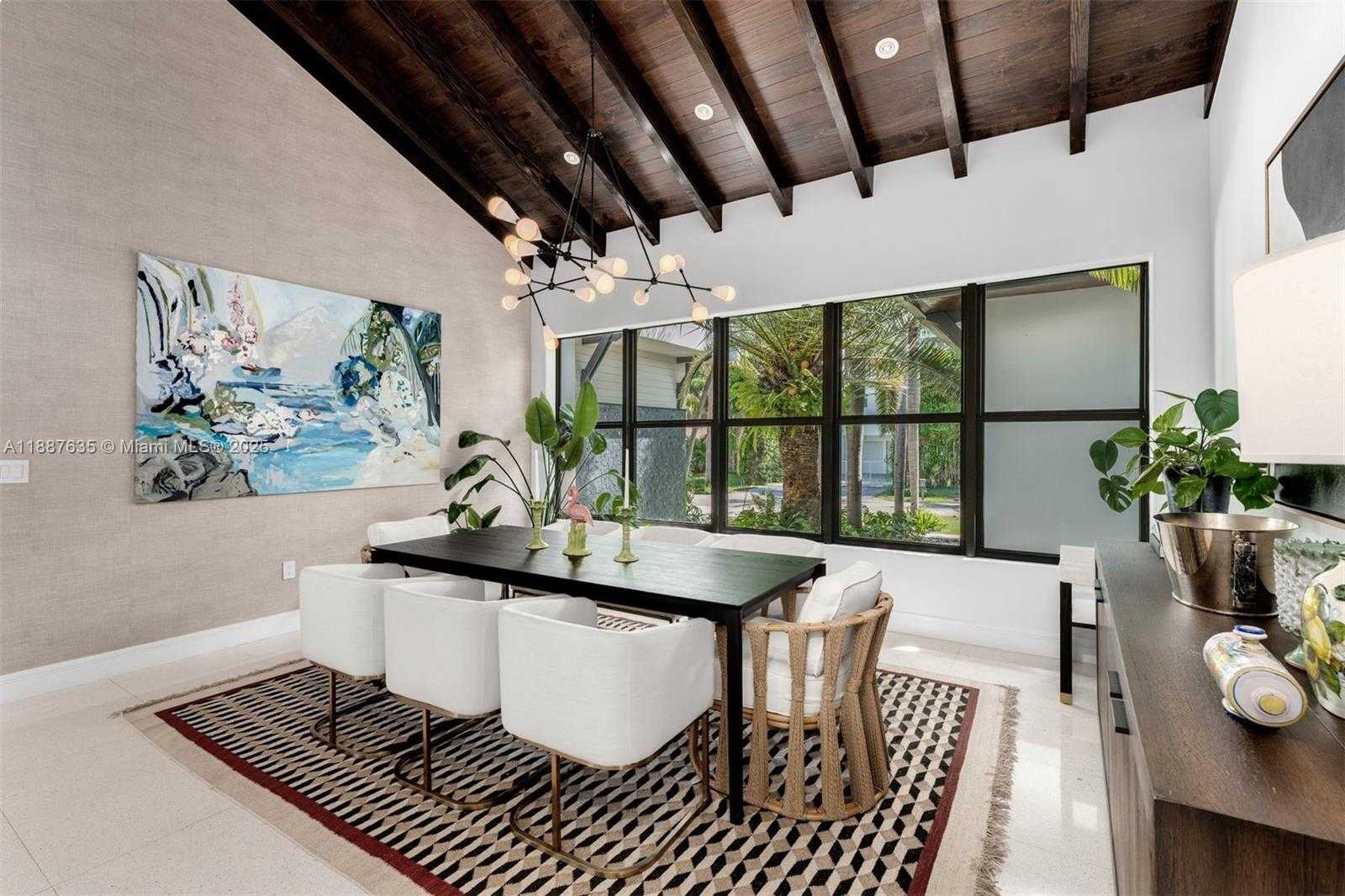 Small Image of 330 CARIBBEAN RD, Key Biscayne Number 8