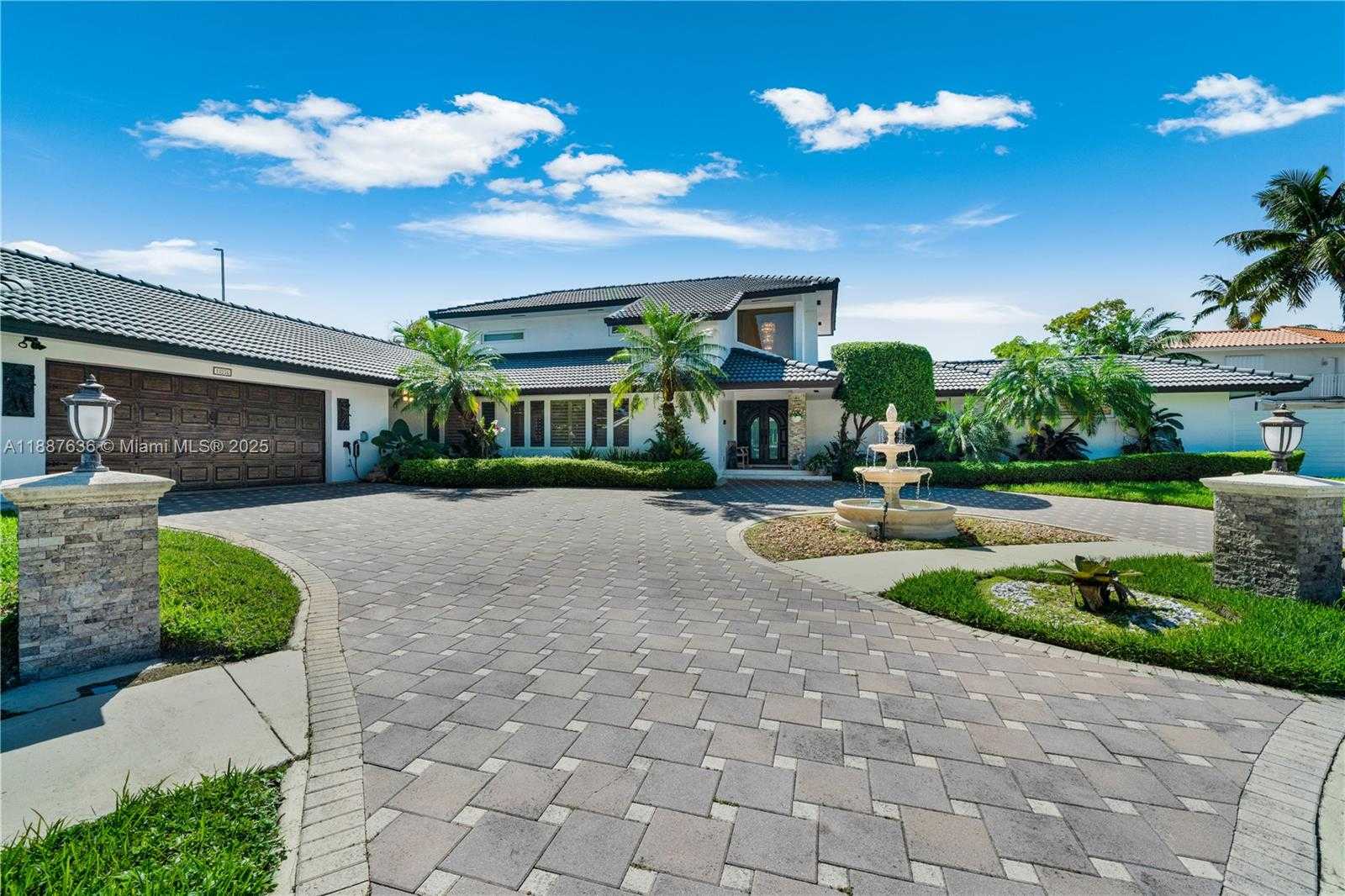 Small Image of 11976 SOUTH WEST 92ND ST, Miami Number 11