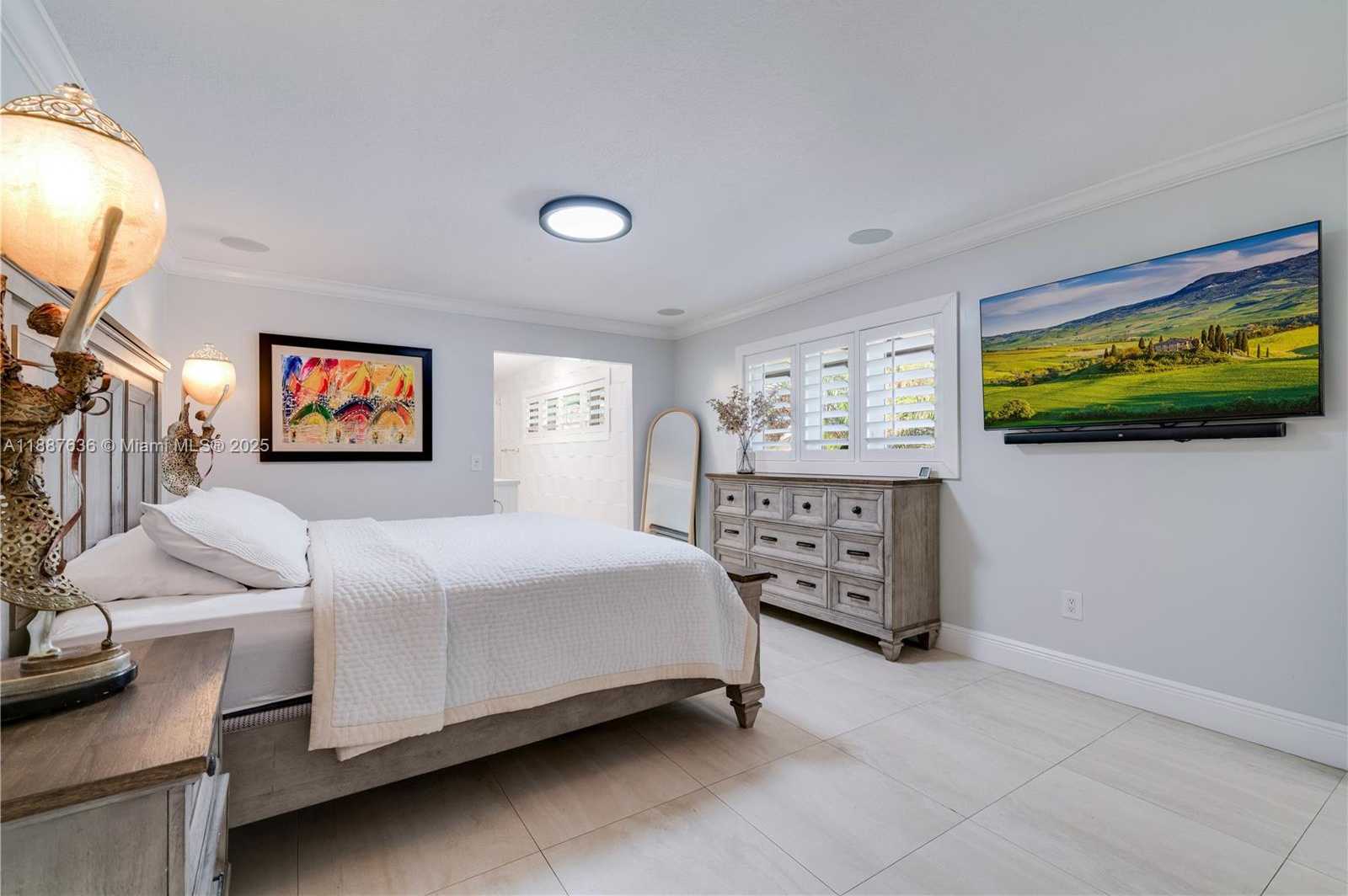 Small Image of 11976 SOUTH WEST 92ND ST, Miami Number 34