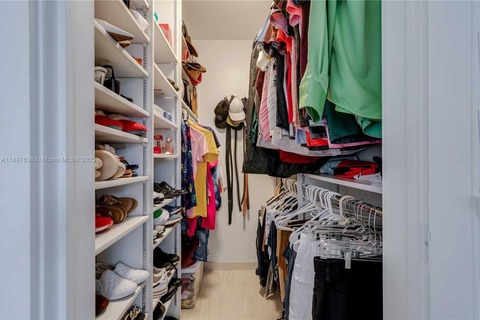 Small Image of 11976 SOUTH WEST 92ND ST, Miami Number 52
