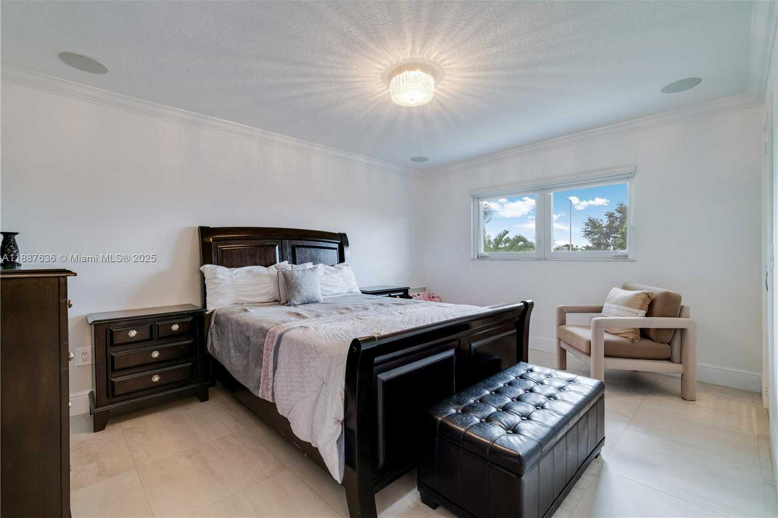 Small Image of 11976 SOUTH WEST 92ND ST, Miami Number 55