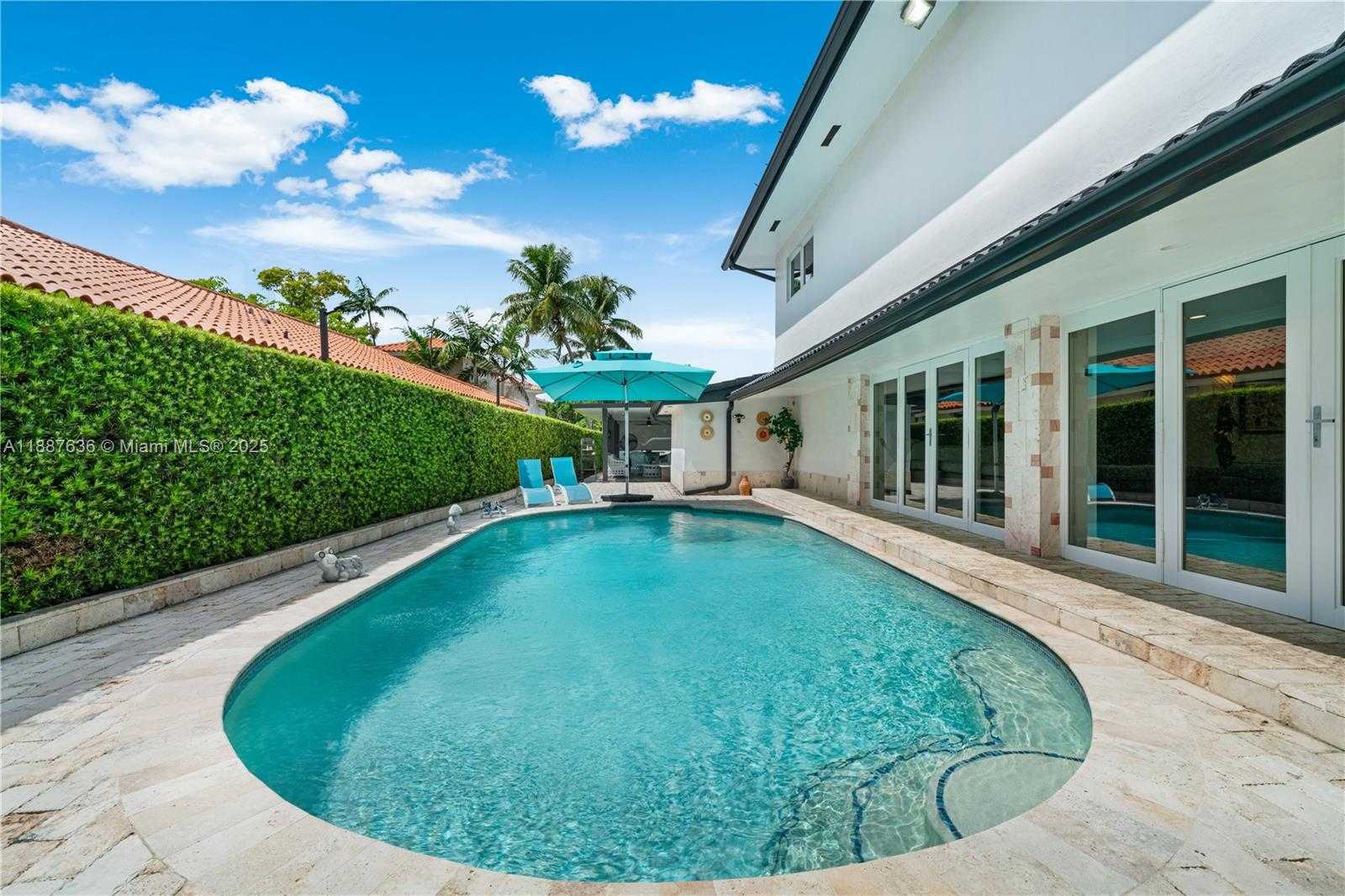 Small Image of 11976 SOUTH WEST 92ND ST, Miami Number 59