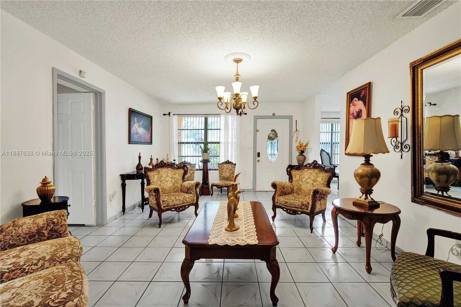Small Image of 18690 BELVIEW DR, Cutler Bay Number 12