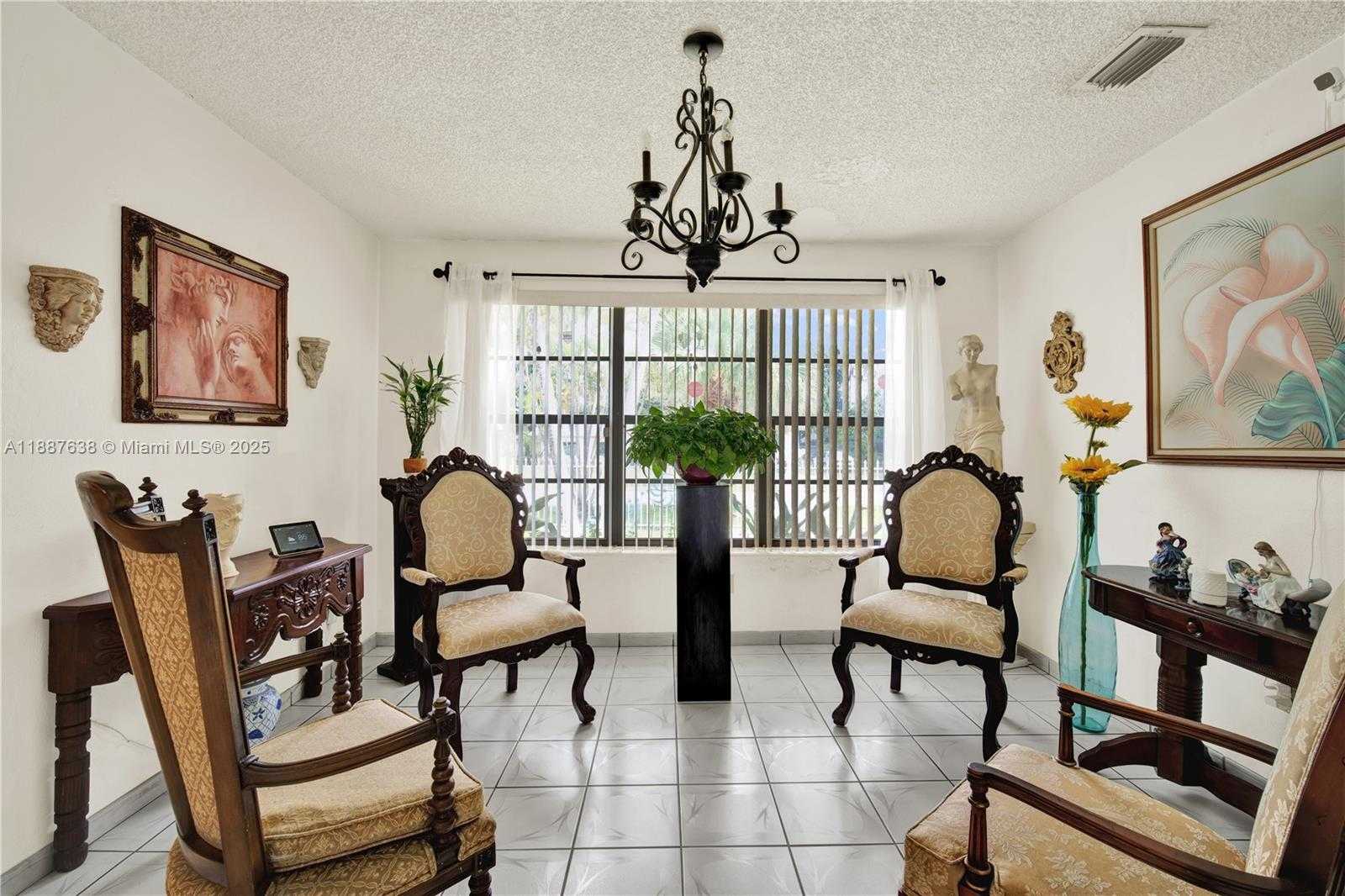 Small Image of 18690 BELVIEW DR, Cutler Bay Number 13