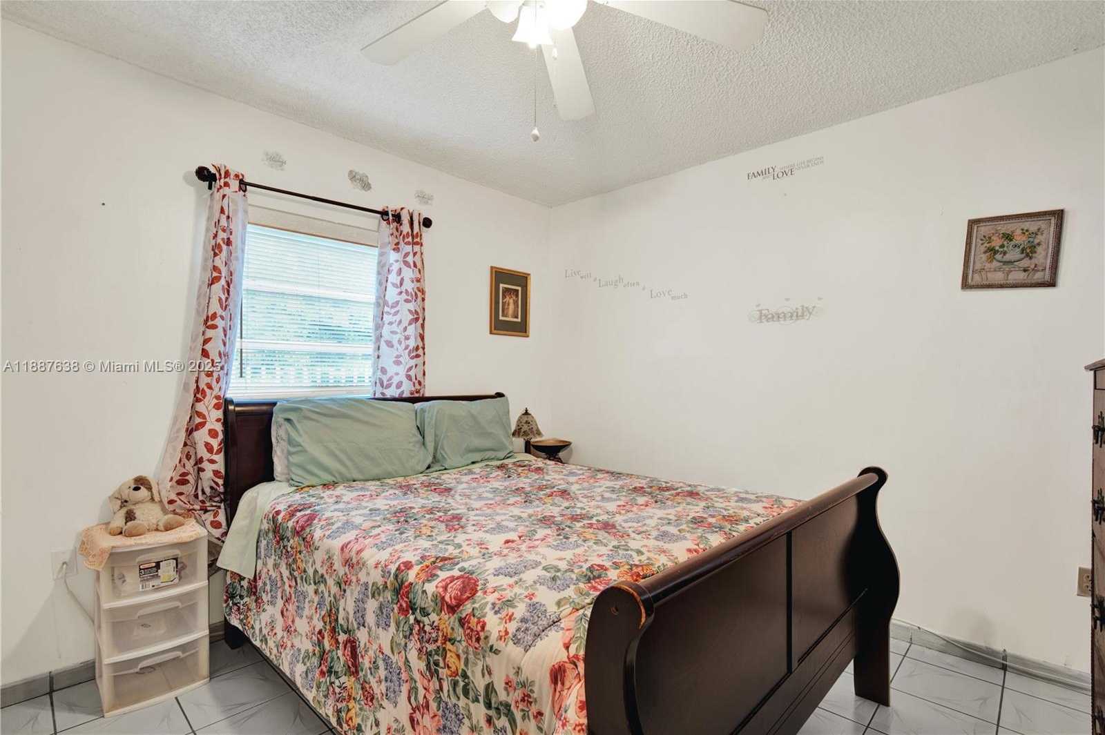 Small Image of 18690 BELVIEW DR, Cutler Bay Number 24