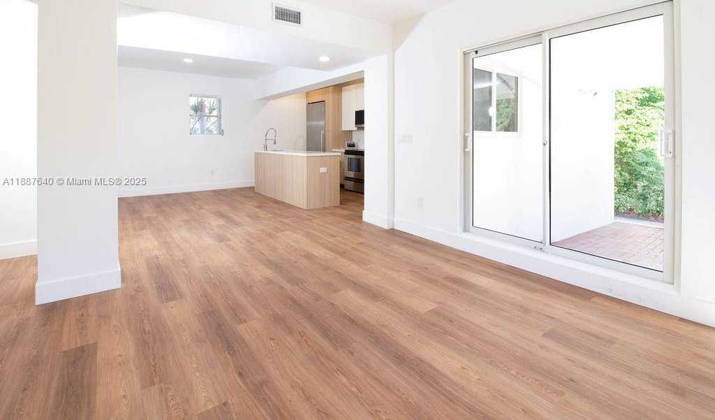 Small Image of 1255 JACKSON ST, Hollywood Number 20