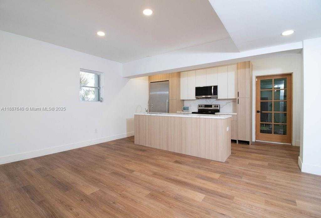Small Image of 1255 JACKSON ST, Hollywood Number 28