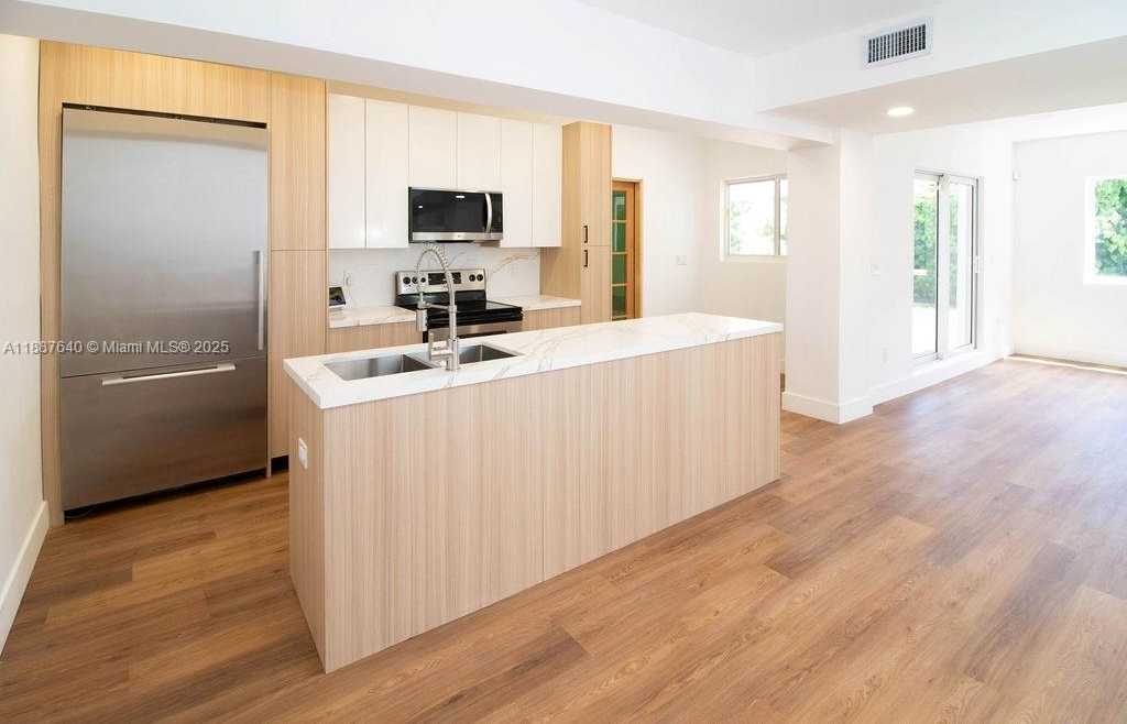 Small Image of 1255 JACKSON ST, Hollywood Number 30
