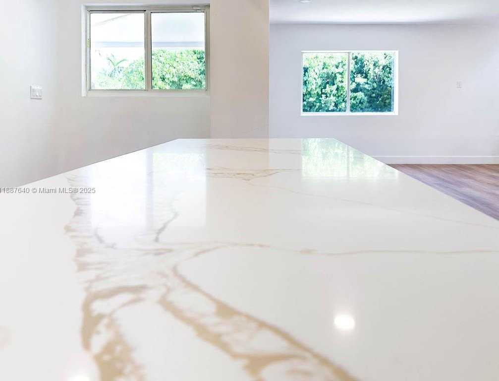 Small Image of 1255 JACKSON ST, Hollywood Number 31