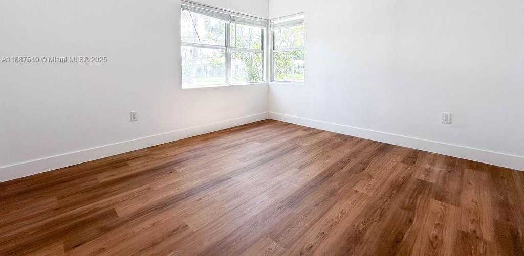 Small Image of 1255 JACKSON ST, Hollywood Number 33