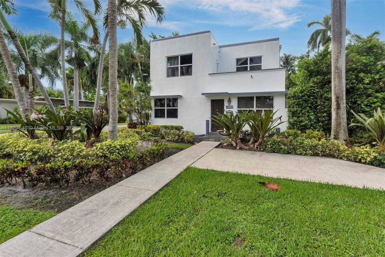 Small Image of 1255 JACKSON ST, Hollywood Number 6