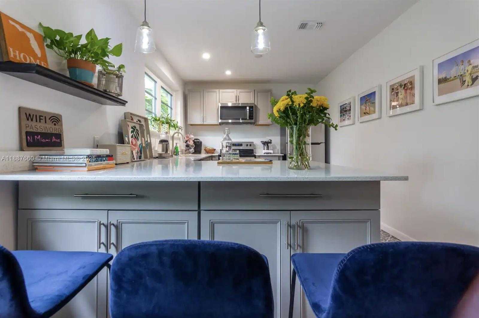 Small Image of 4765 NORTH MIAMI AVE, Miami Number 16