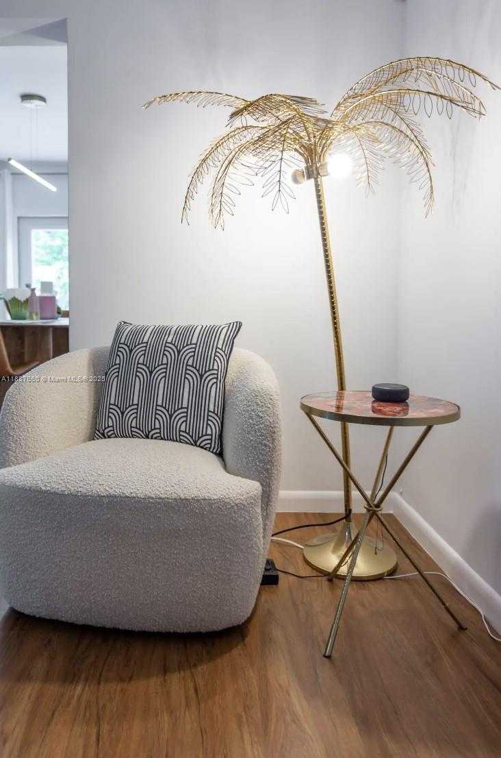 Small Image of 4765 NORTH MIAMI AVE, Miami Number 19