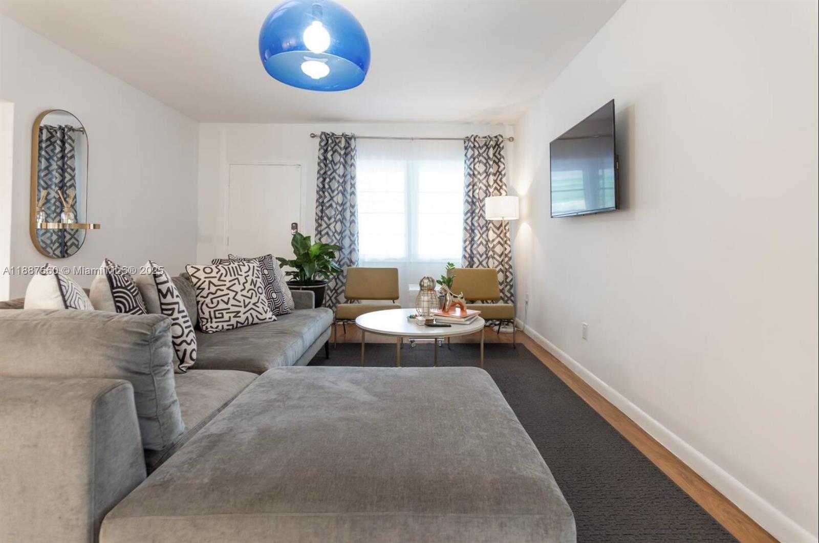 Small Image of 4765 NORTH MIAMI AVE, Miami Number 22