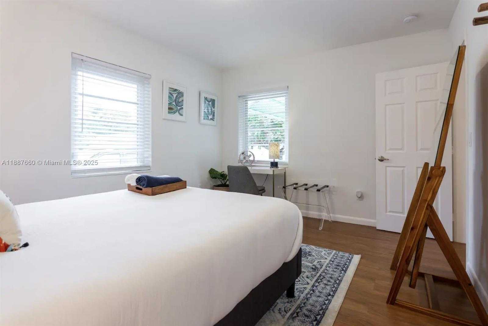 Small Image of 4765 NORTH MIAMI AVE, Miami Number 36