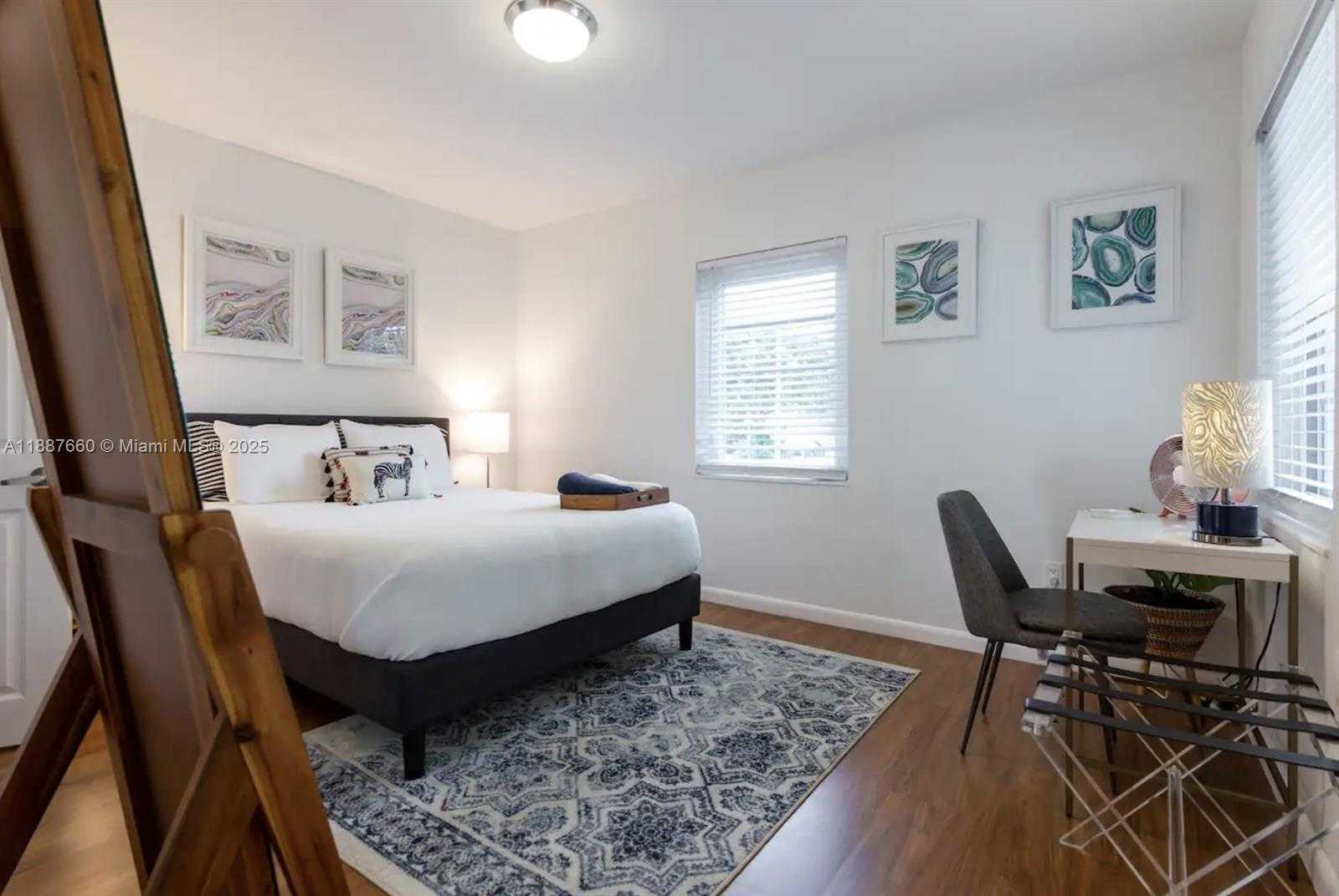 Small Image of 4765 NORTH MIAMI AVE, Miami Number 43