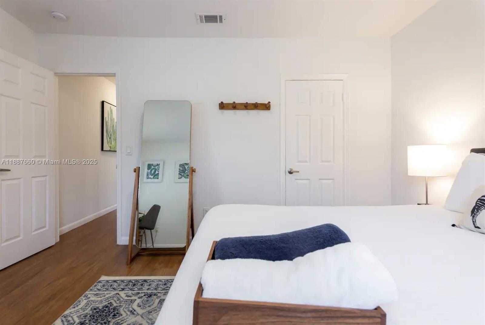 Small Image of 4765 NORTH MIAMI AVE, Miami Number 46