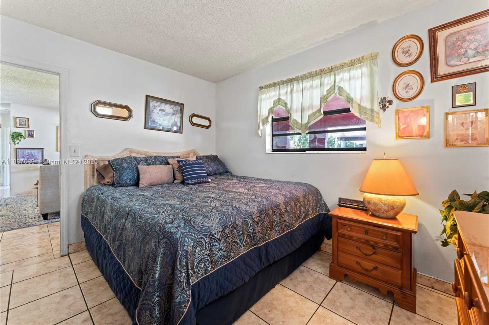 Small Image of 2250 NORTH WEST 178TH ST, Miami Gardens Number 3