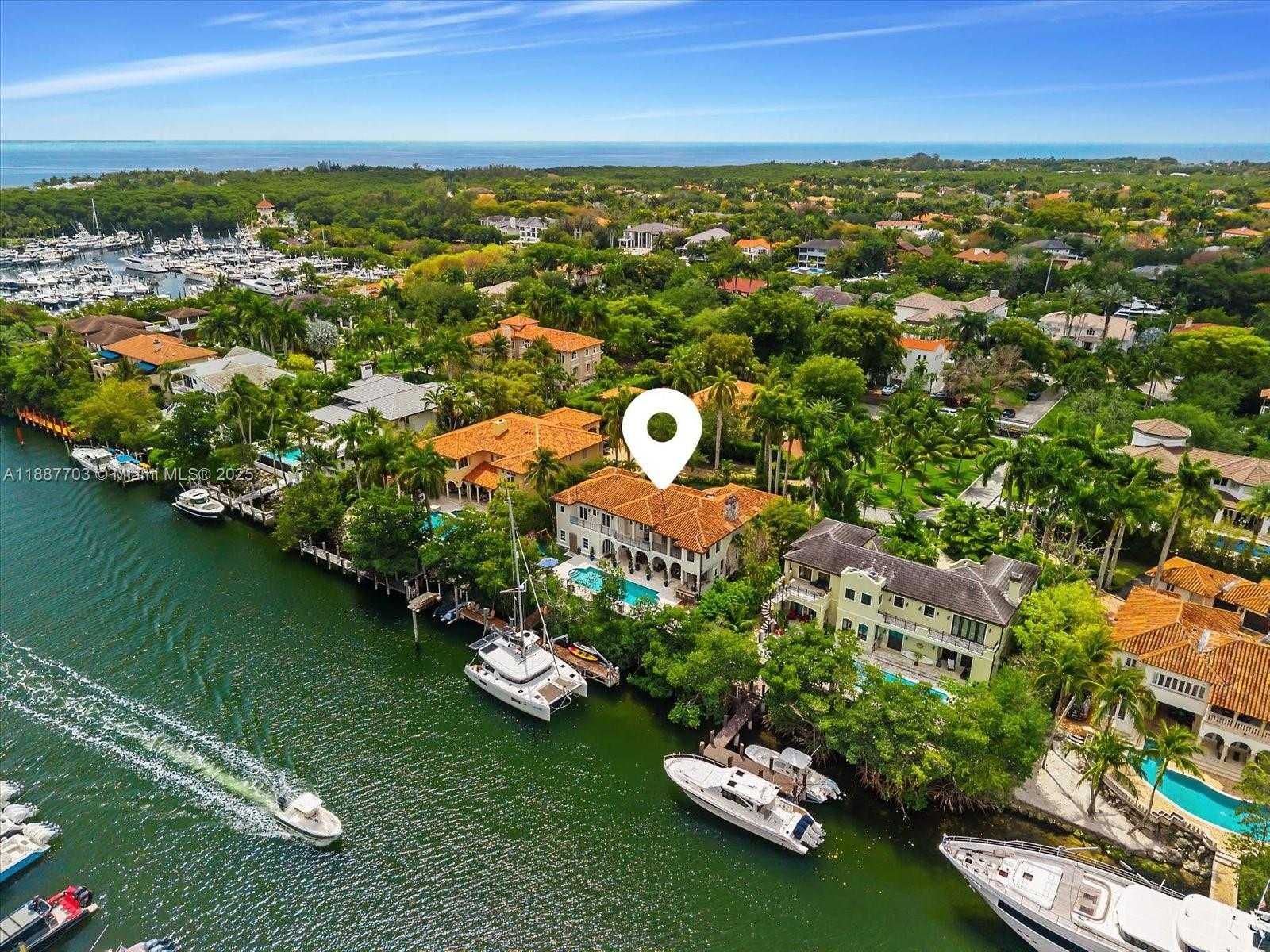 Small Image of 285 CARABELA CT, Coral Gables Number 29