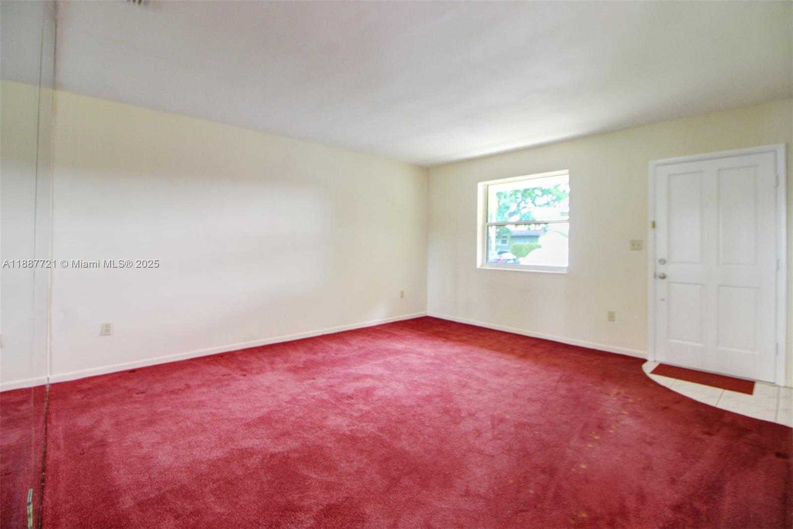 Small Image of 19550 BELVIEW DR, Cutler Bay Number 20