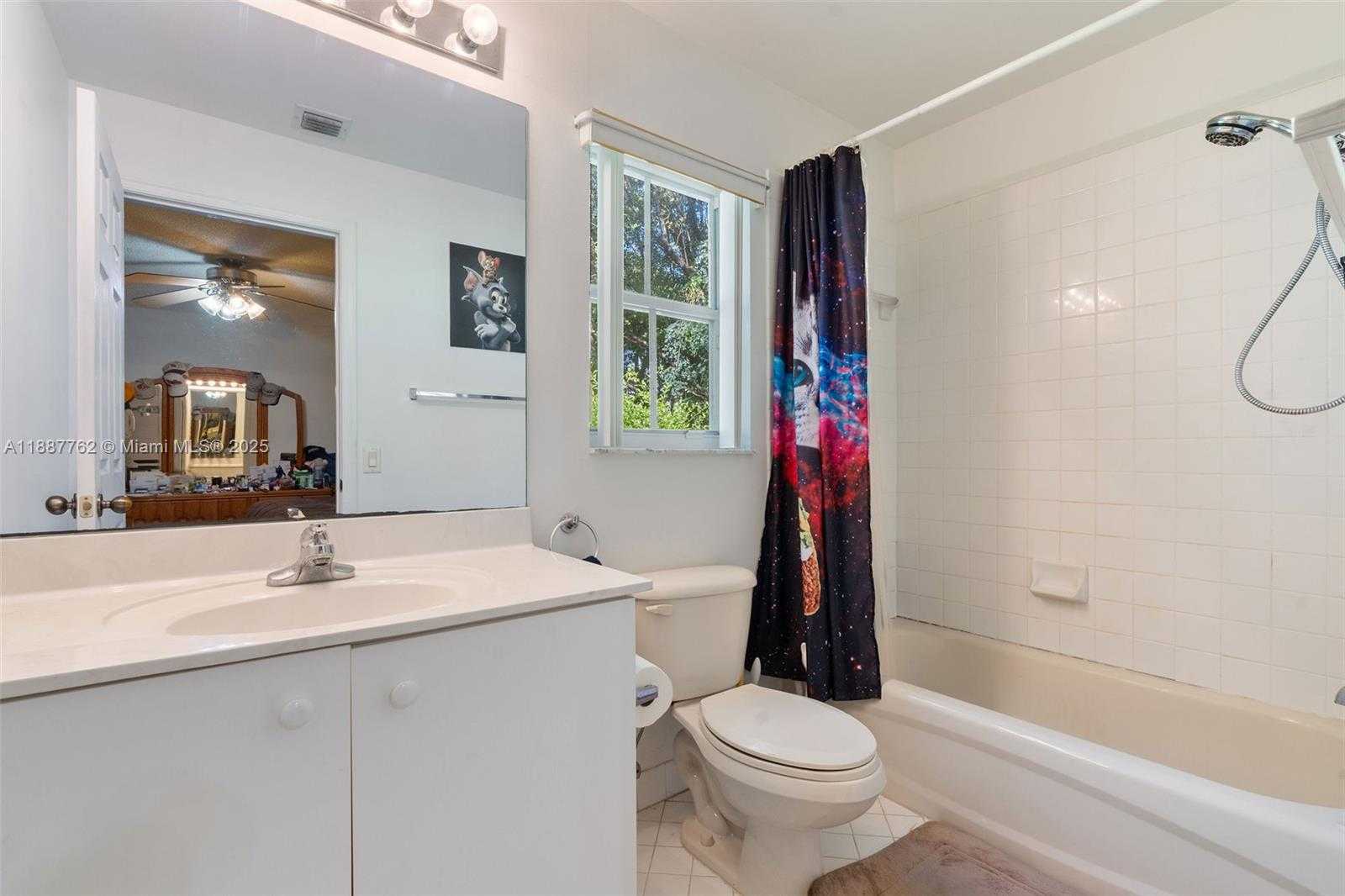Small Image of 2103 BOREALIS WAY, Weston Number 17