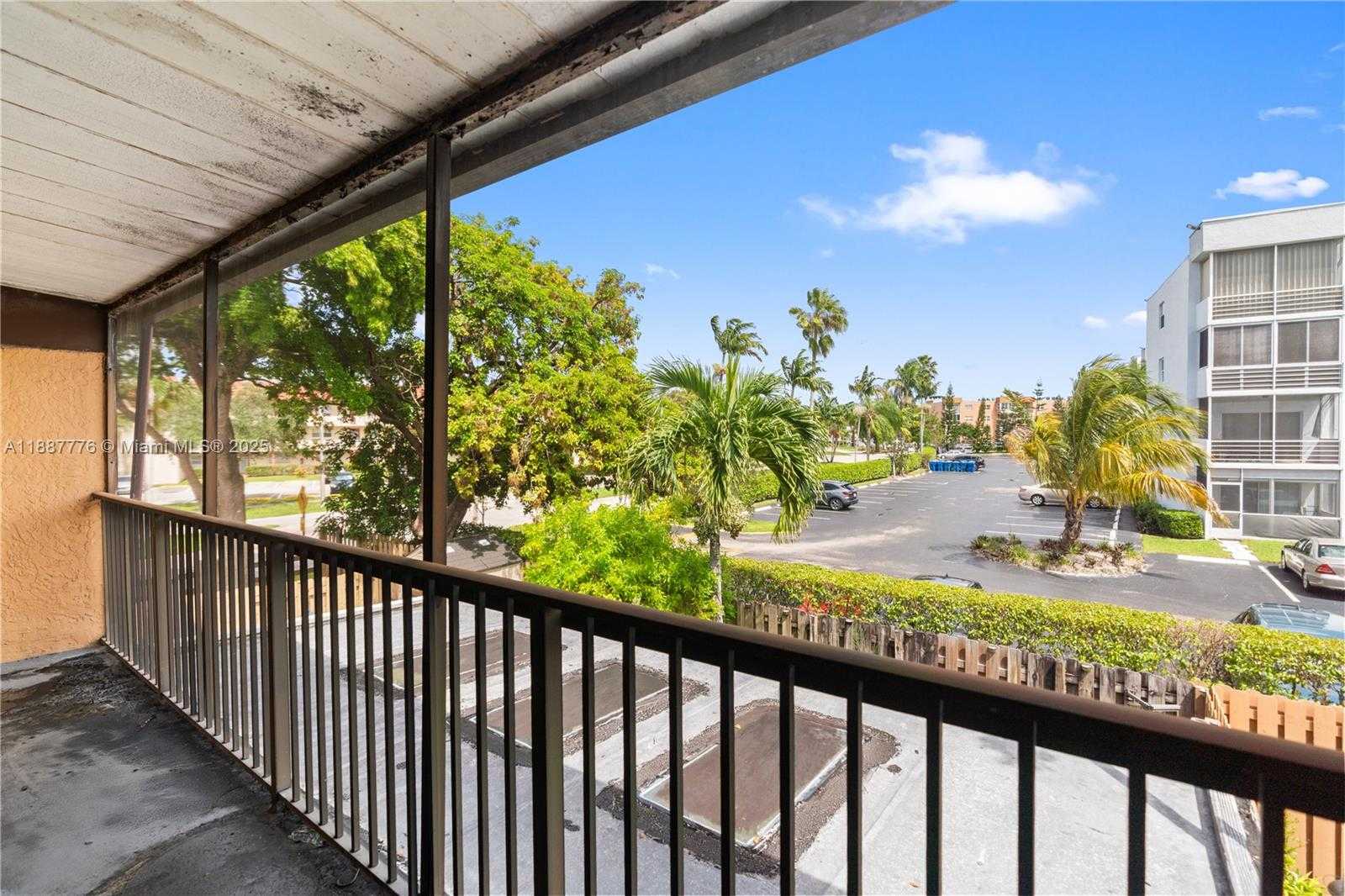 Small Image of 8033 NORTH WEST 29TH STREET, Sunrise Number 24