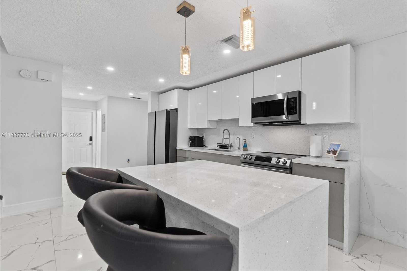 Small Image of 8033 NORTH WEST 29TH STREET, Sunrise Number 6