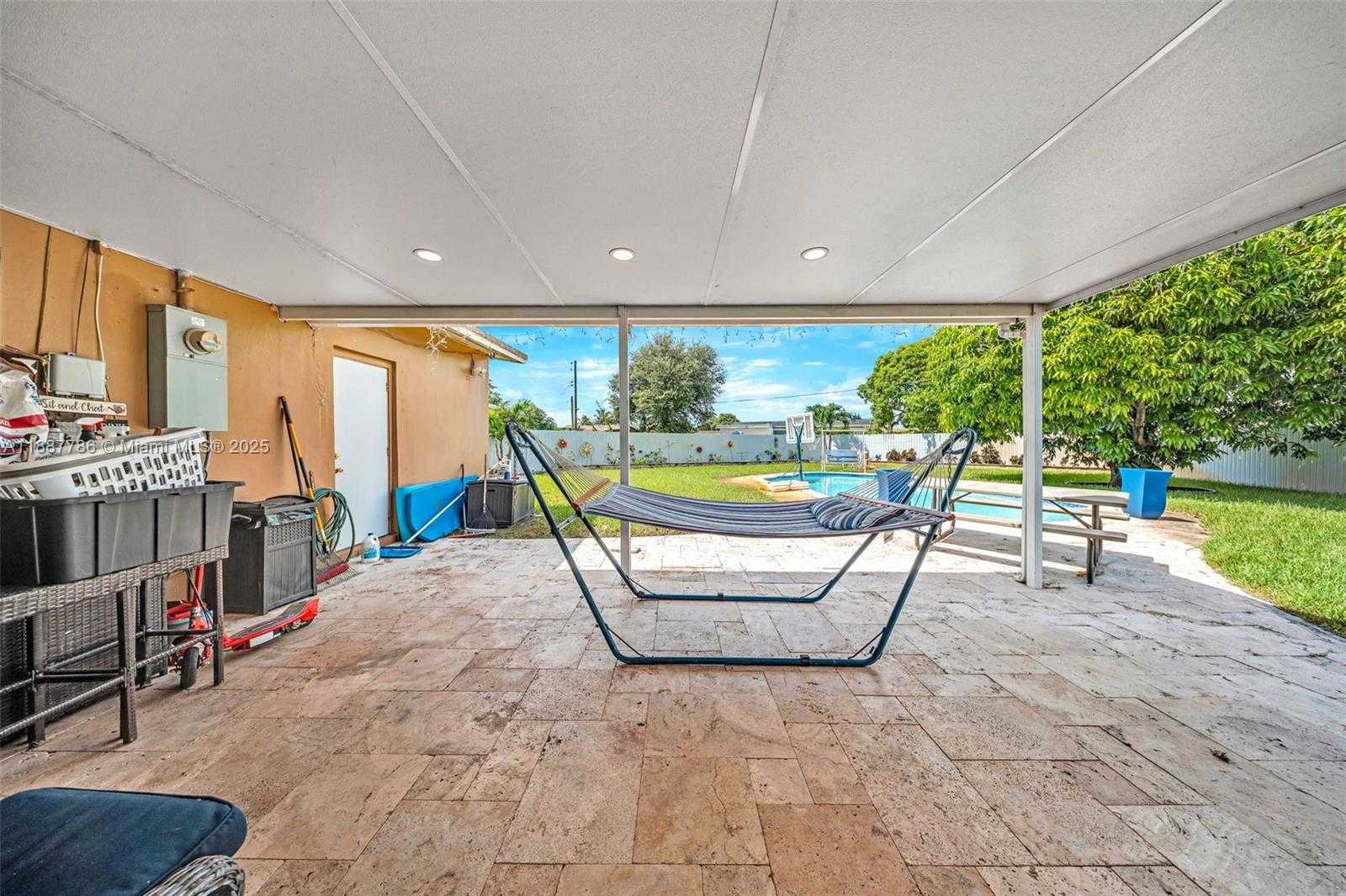 Small Image of 3825 NORTH WEST 193RD TER, Miami Gardens Number 20