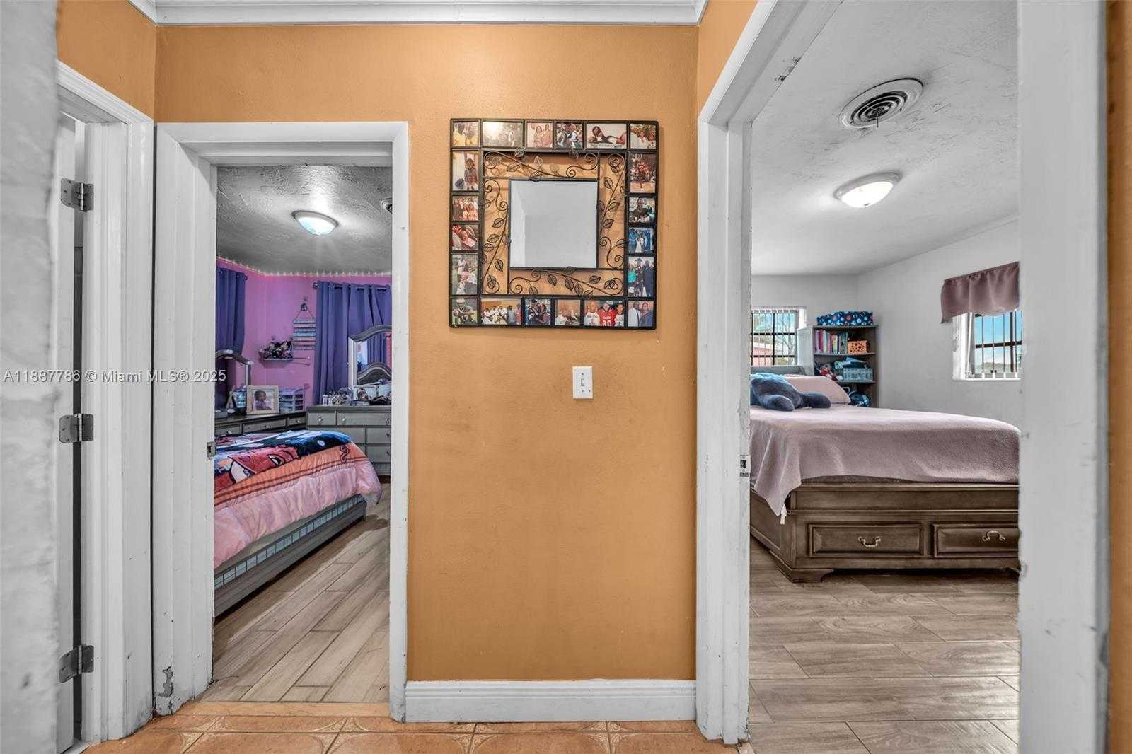 Small Image of 3825 NORTH WEST 193RD TER, Miami Gardens Number 6