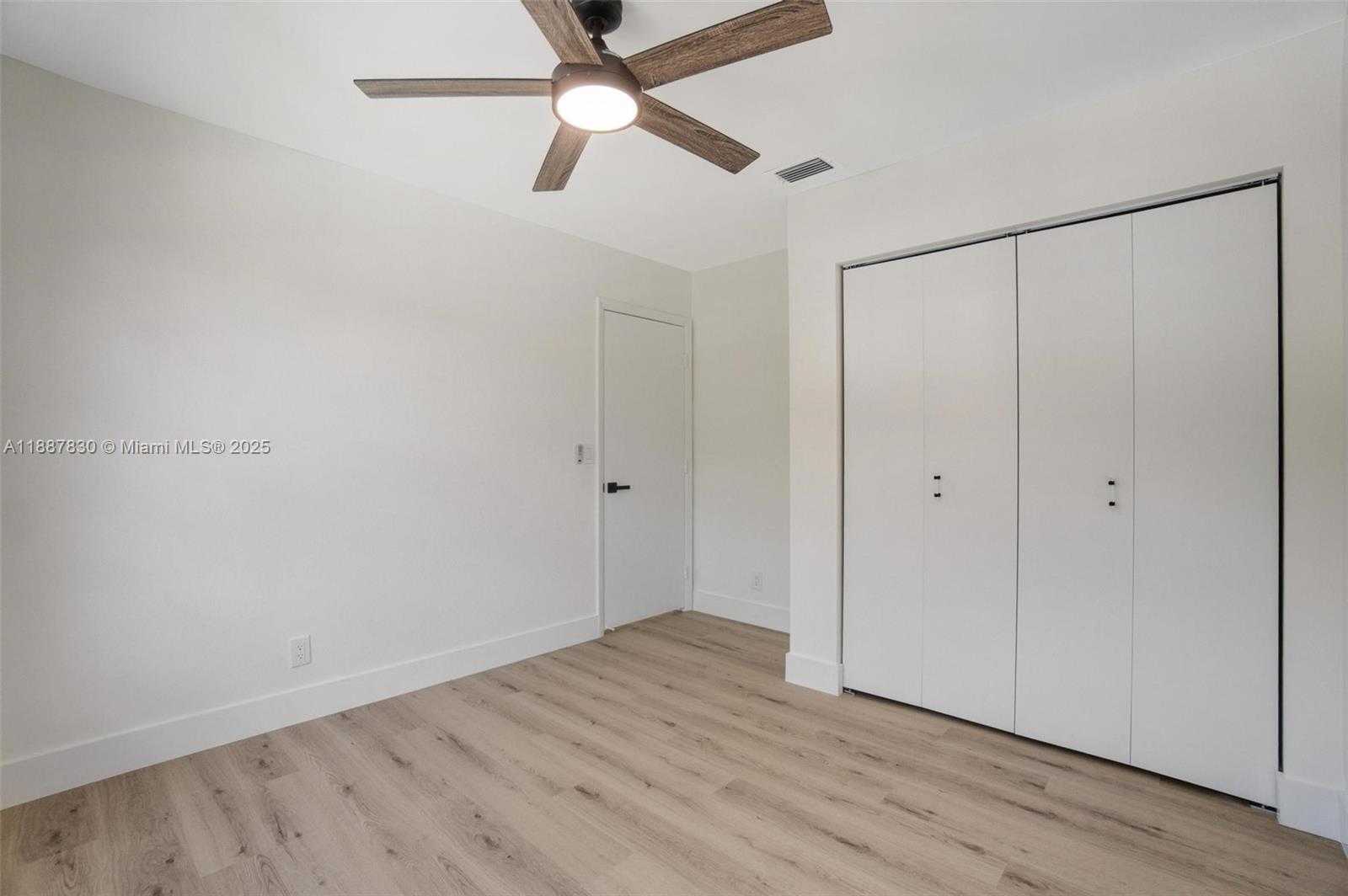 Small Image of 10728 OAK LAKE WAY, Boca Raton Number 14