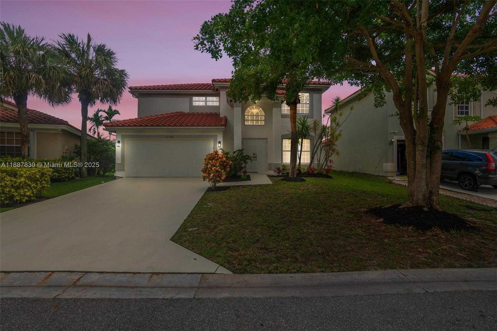 Small Image of 10728 OAK LAKE WAY, Boca Raton Number 26