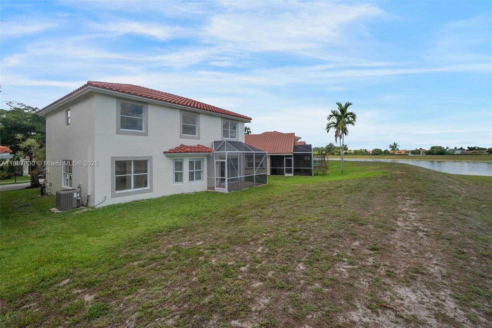 Small Image of 10728 OAK LAKE WAY, Boca Raton Number 27