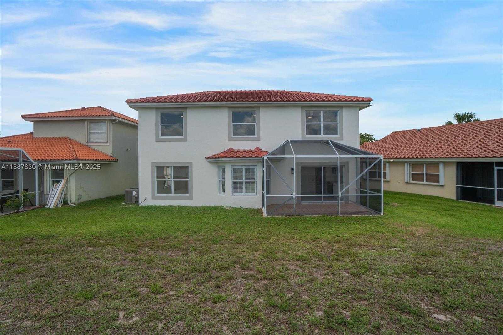 Small Image of 10728 OAK LAKE WAY, Boca Raton Number 29