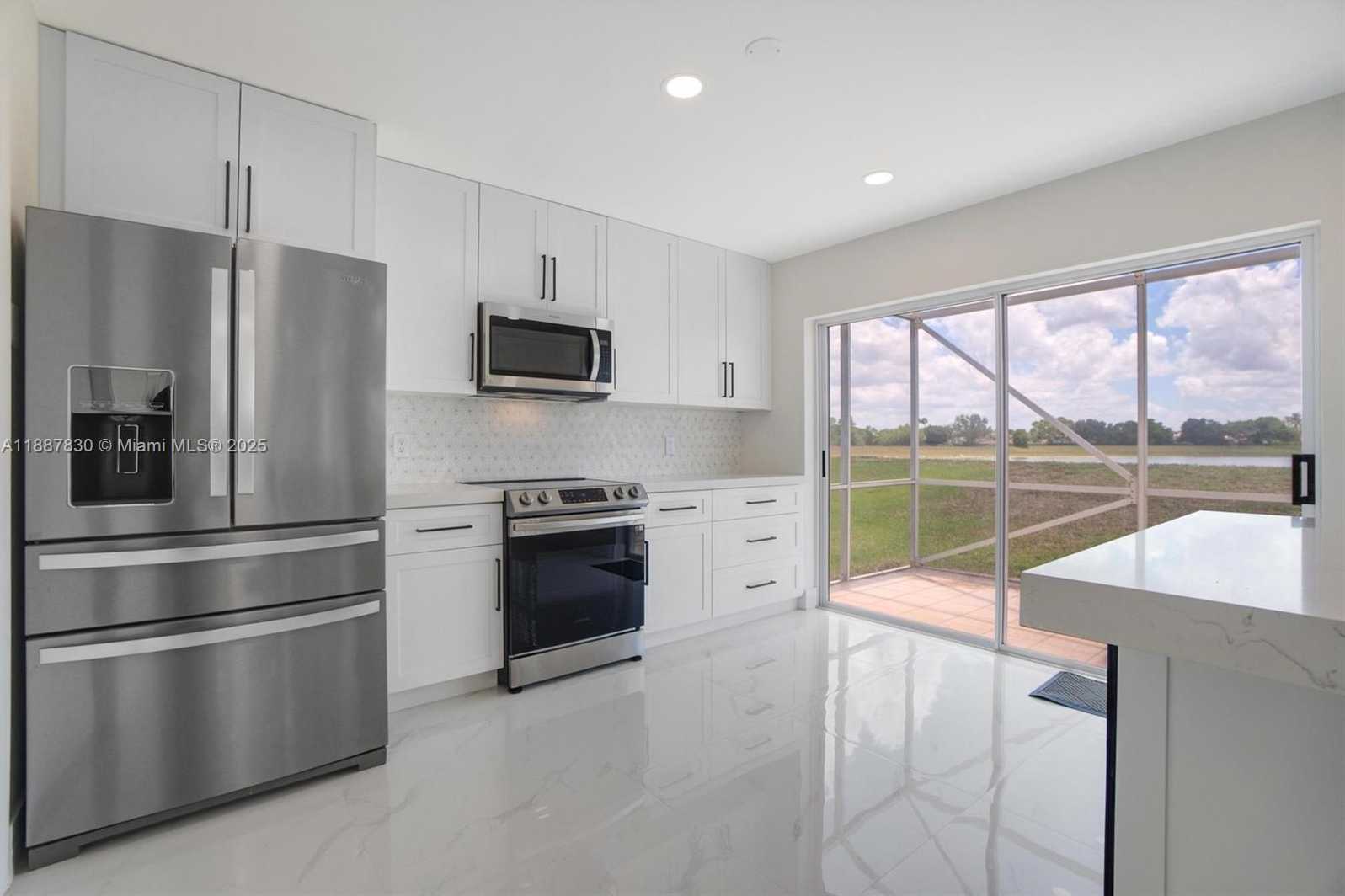 Small Image of 10728 OAK LAKE WAY, Boca Raton Number 9