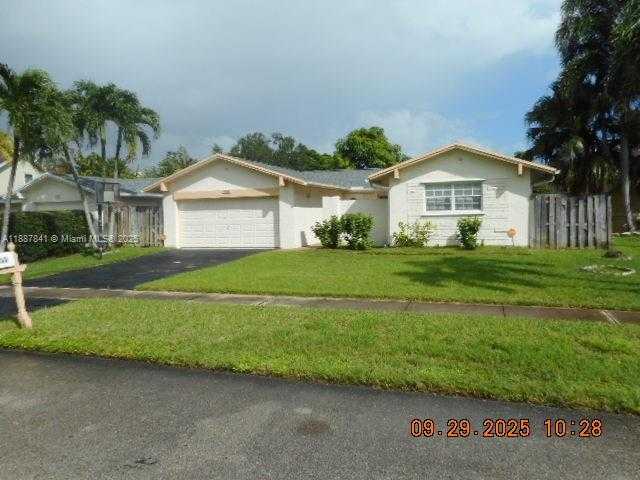 Small Image of 9351 NORTH WEST 35TH PL, Sunrise Number 4