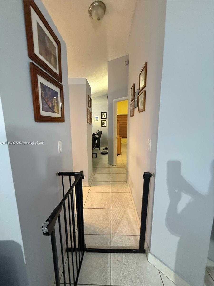 Small Image of 18456 NORTH WEST 22ND ST, Pembroke Pines Number 12