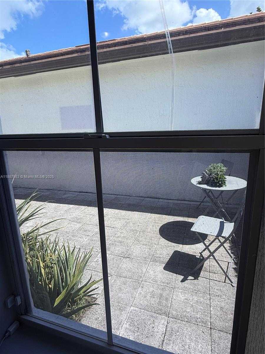 Small Image of 18456 NORTH WEST 22ND ST, Pembroke Pines Number 16