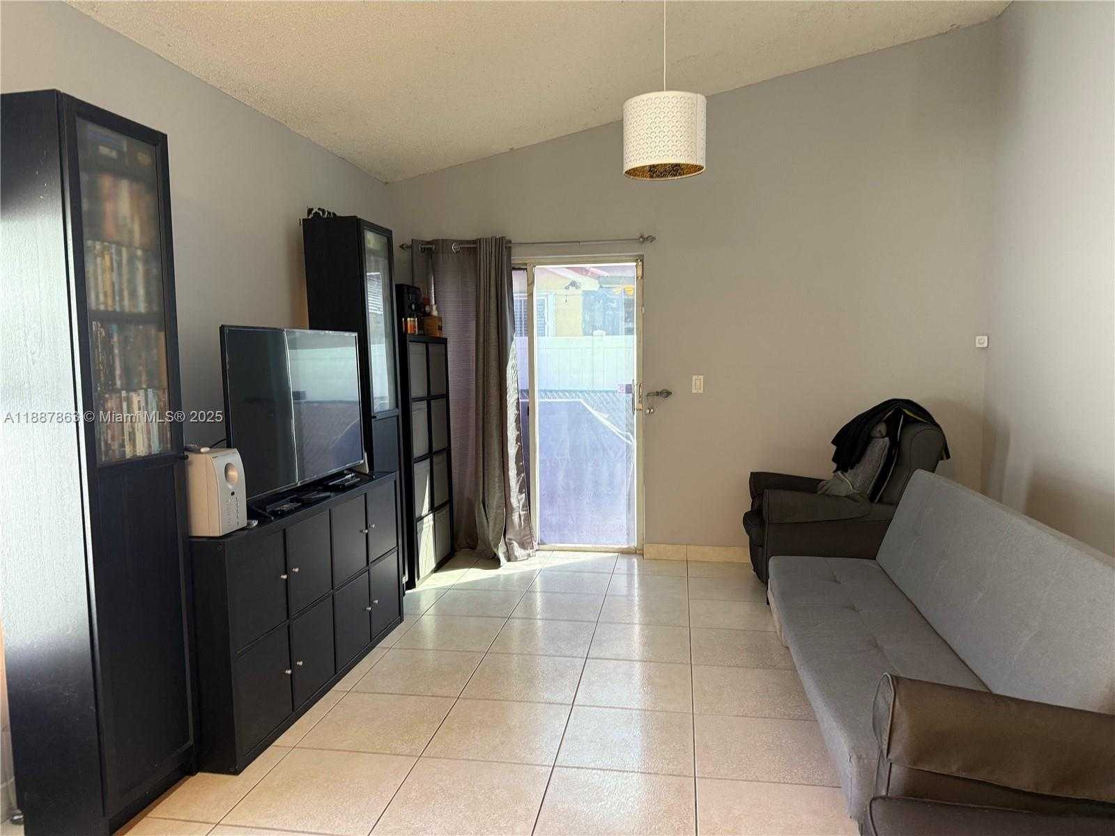 Small Image of 18456 NORTH WEST 22ND ST, Pembroke Pines Number 17