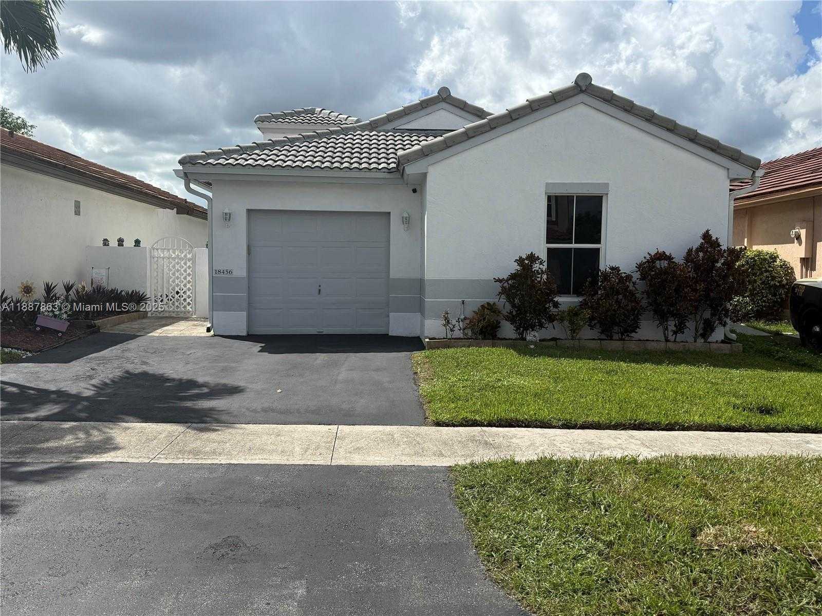 Small Image of 18456 NORTH WEST 22ND ST, Pembroke Pines Number 2