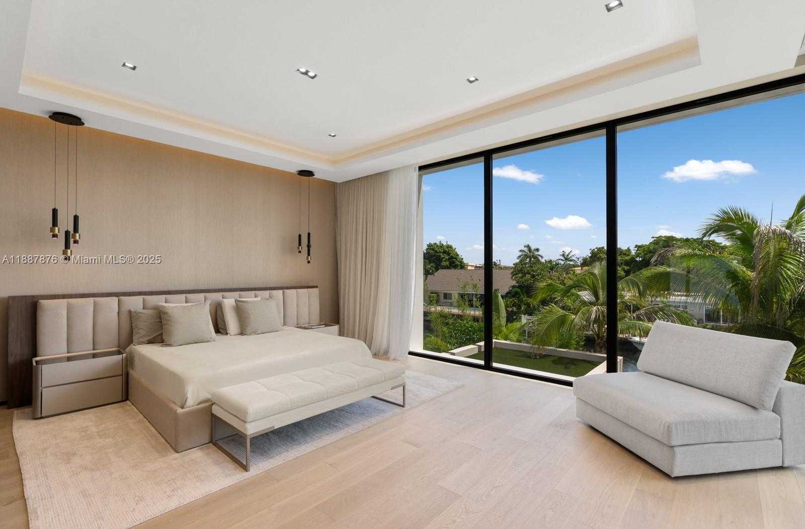 Small Image of 13225 ARCH CREEK TERR, North Miami Number 46